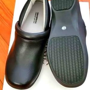 Giani Bernini women's size 7.5 clogs